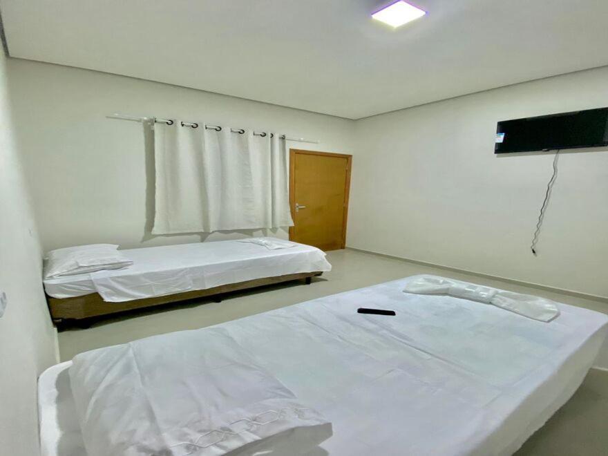 Amparo Hotel Ribas do Rio Pardo Екстер'єр фото